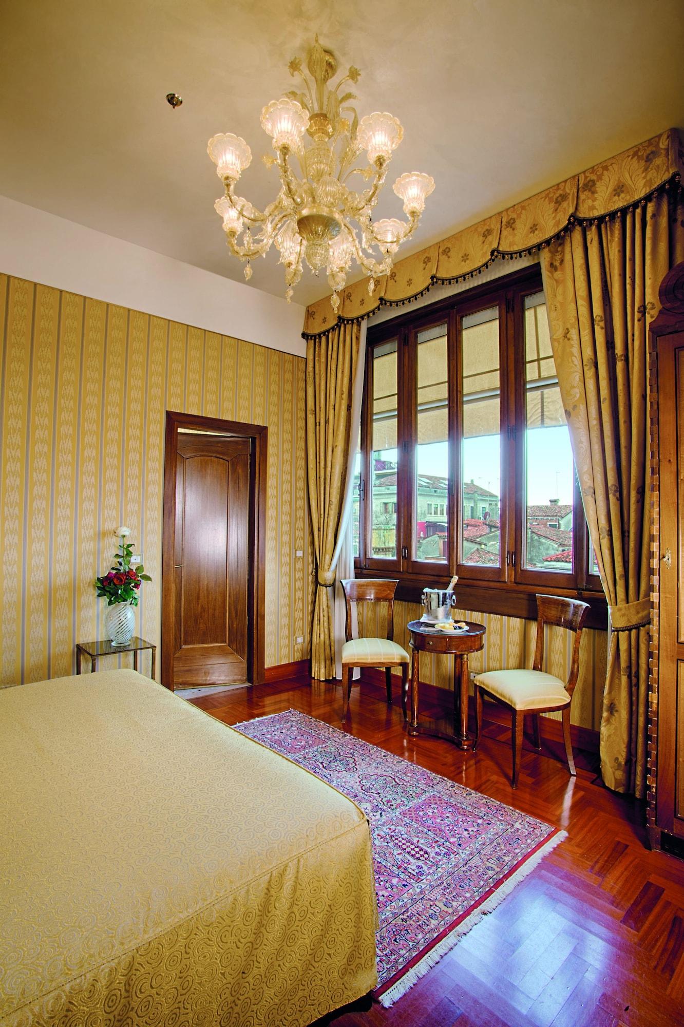 Hotel Palazzo Stern Венеция Екстериор снимка