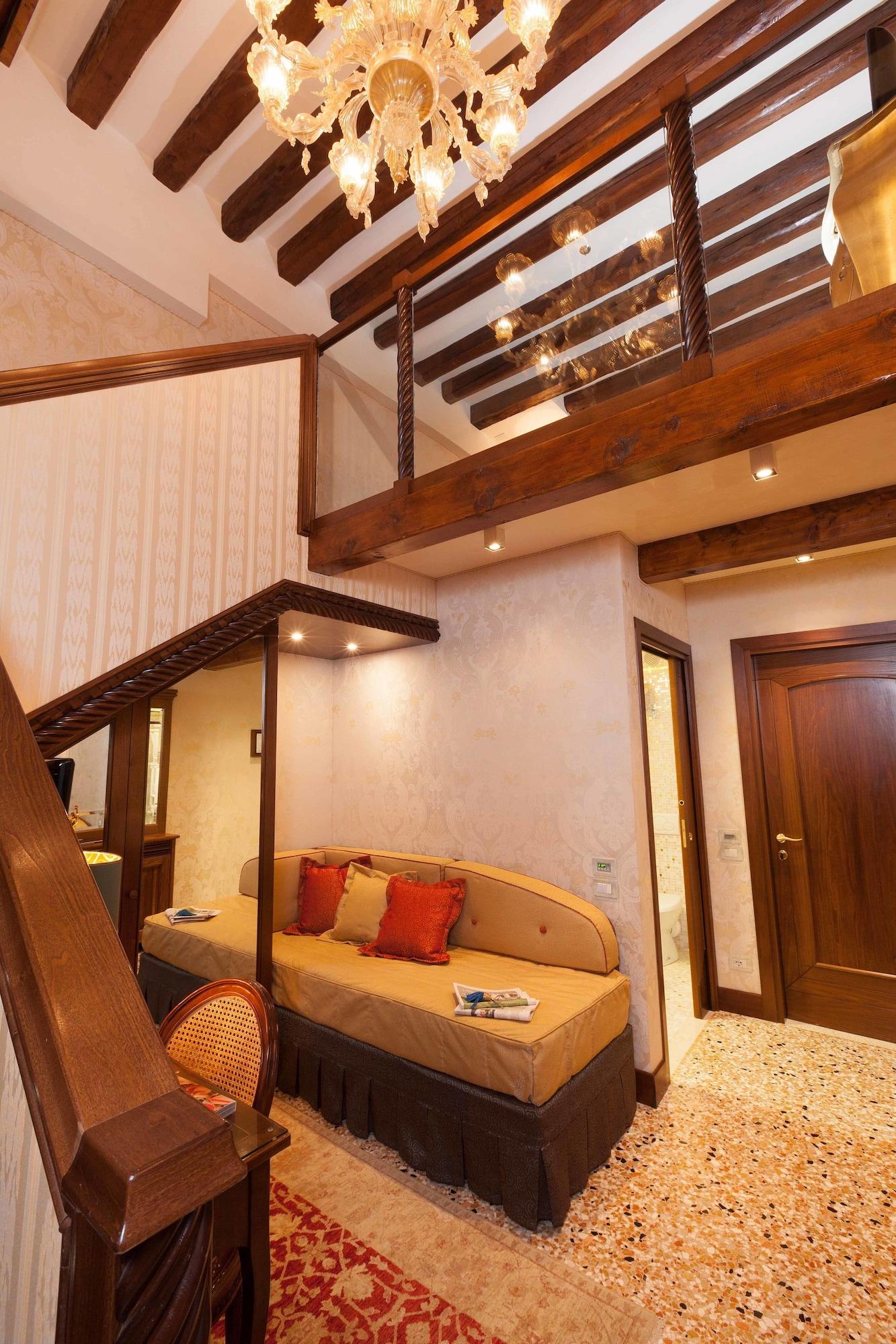 Hotel Palazzo Stern Венеция Екстериор снимка