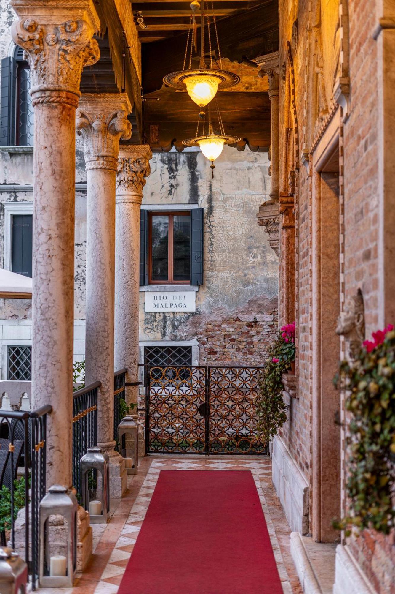 Hotel Palazzo Stern Венеция Екстериор снимка